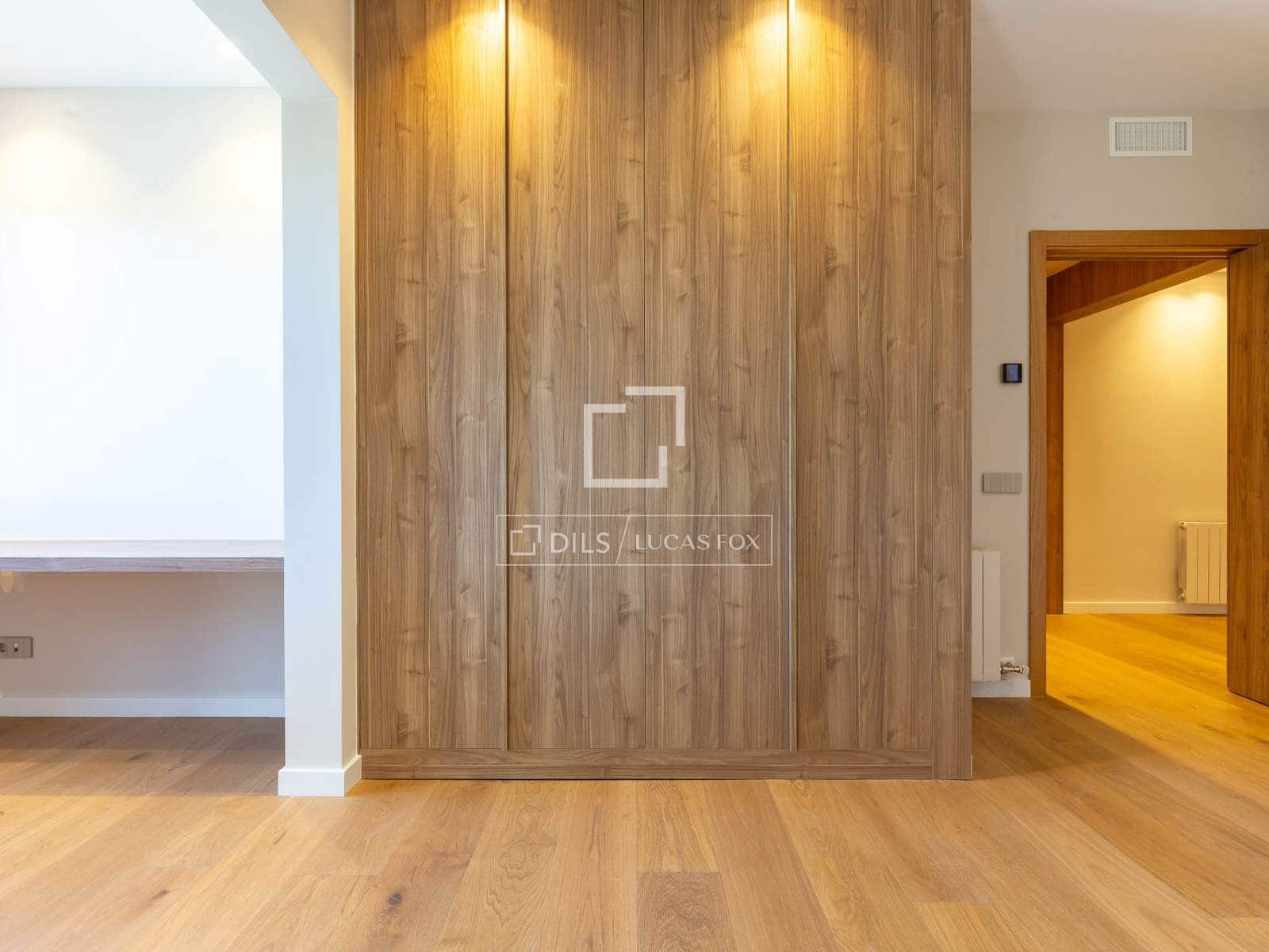 5 bedroom Villa for sale in Sant Just Desvern with pool garage - € 3,275,000 (Ref: 9631395)