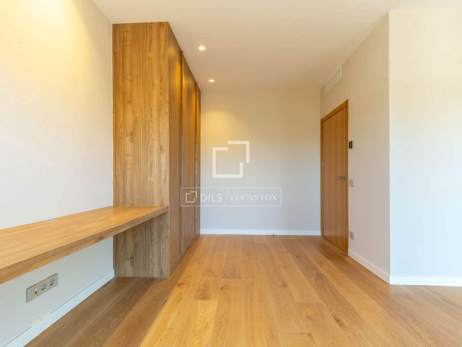 5 bedroom Villa for sale in Sant Just Desvern with pool garage - € 3,275,000 (Ref: 9631395)