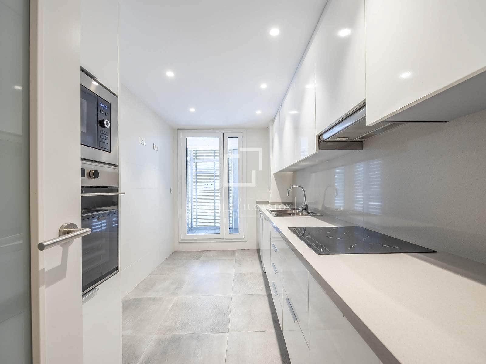 2 makuuhuone Huoneisto vuokrattavana paikassa Valencia kaupunki mukana 
autotalli - 2 000 € (Ref: 9631396)