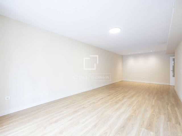 2 makuuhuone Huoneisto vuokrattavana paikassa Valencia kaupunki mukana 
autotalli - 2 000 € (Ref: 9631396)