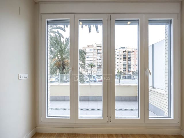 2 makuuhuone Huoneisto vuokrattavana paikassa Valencia kaupunki mukana 
autotalli - 2 000 € (Ref: 9631396)