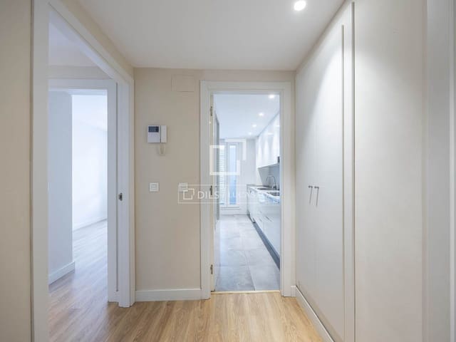 2 makuuhuone Huoneisto vuokrattavana paikassa Valencia kaupunki mukana 
autotalli - 2 000 € (Ref: 9631396)