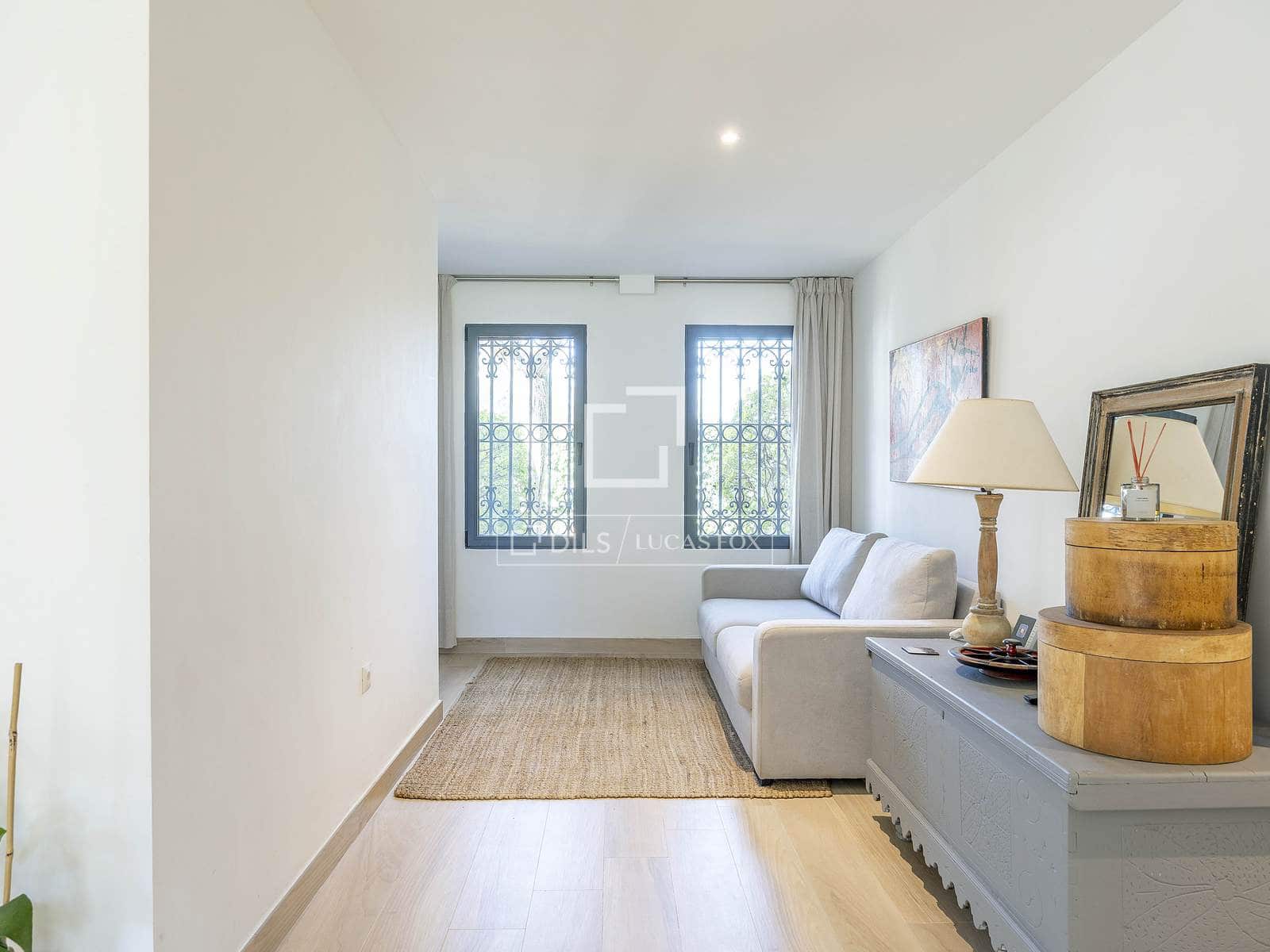 4 sovrum Villa till salu i Godella med pool garage - 940 000 € (Ref: 9631397)