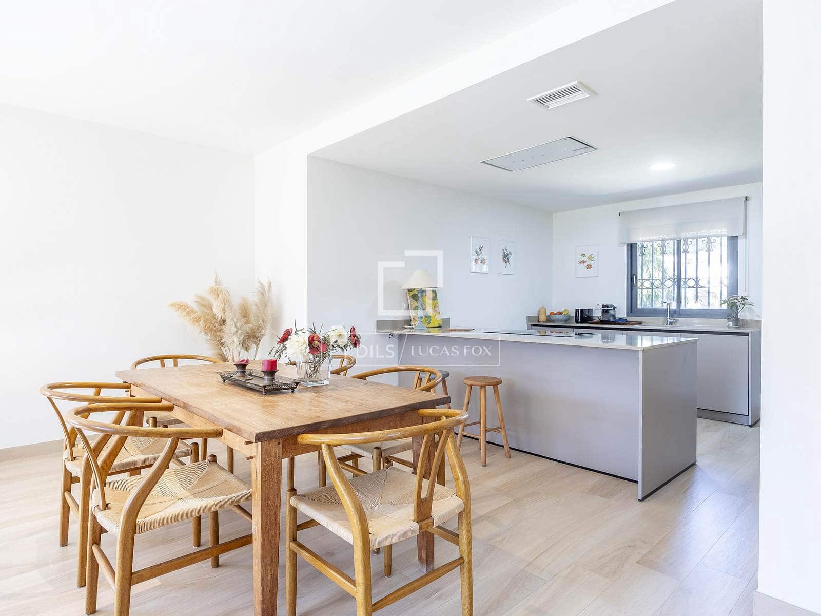 4 sovrum Villa till salu i Godella med pool garage - 940 000 € (Ref: 9631397)