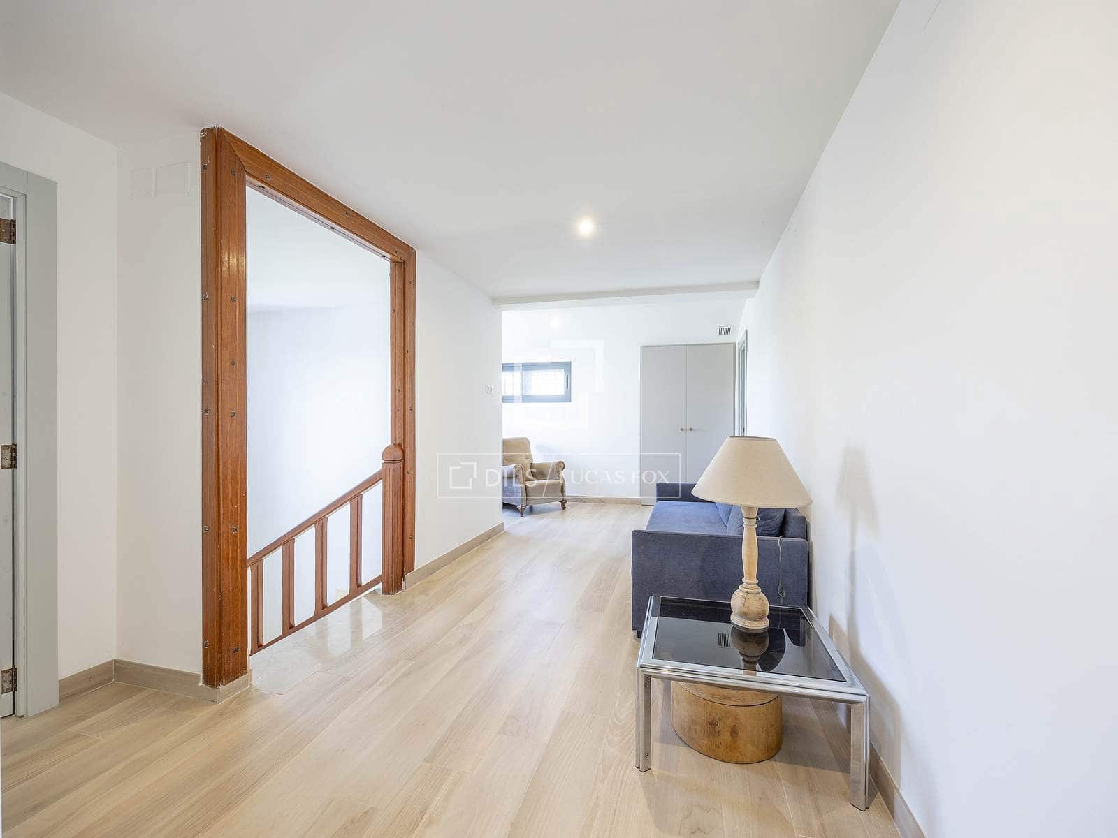 4 sovrum Villa till salu i Godella med pool garage - 940 000 € (Ref: 9631397)