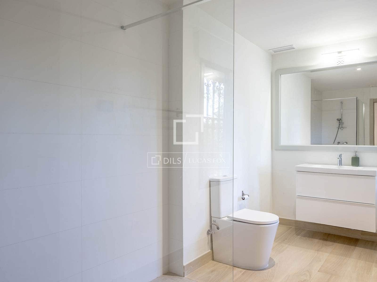 4 sovrum Villa till salu i Godella med pool garage - 940 000 € (Ref: 9631397)