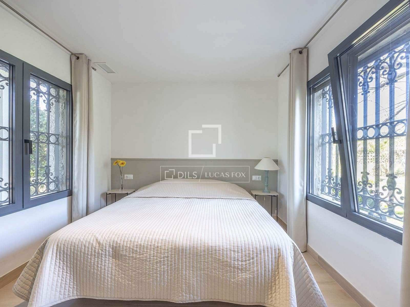 4 sovrum Villa till salu i Godella med pool garage - 940 000 € (Ref: 9631397)