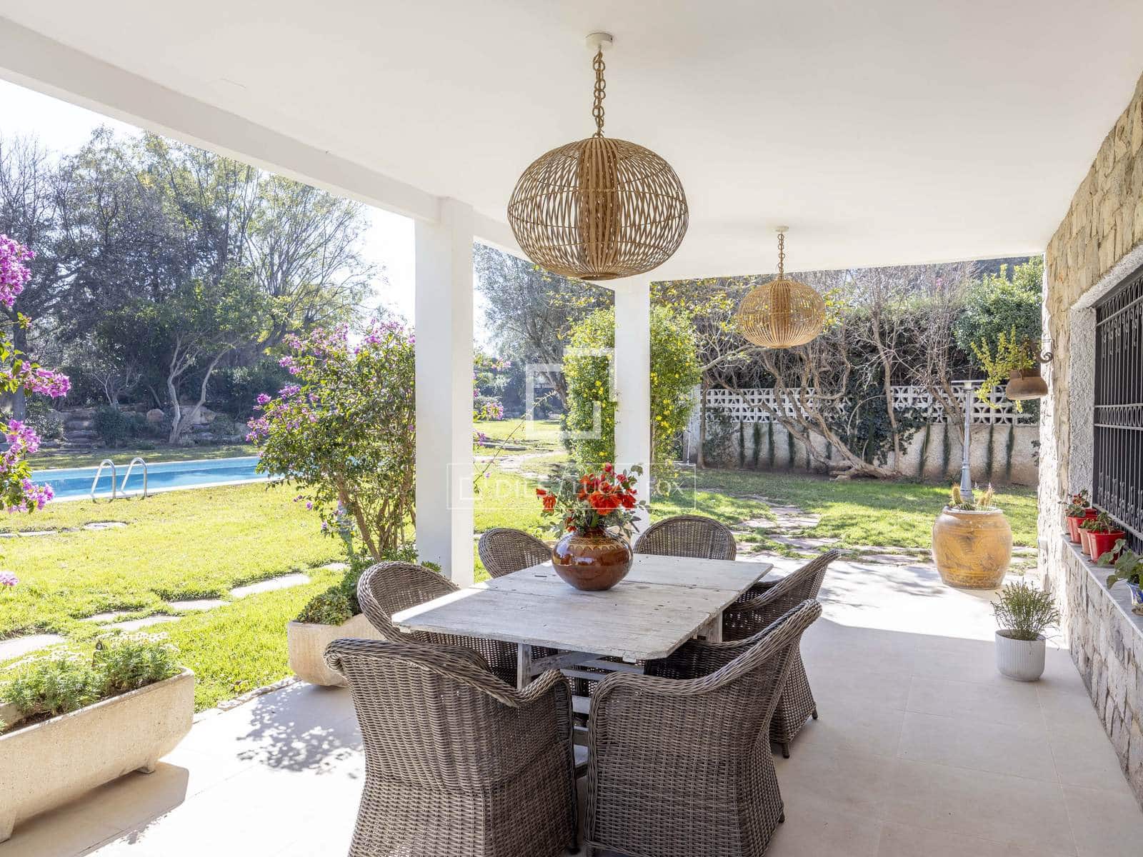 4 sovrum Villa till salu i Godella med pool garage - 940 000 € (Ref: 9631397)