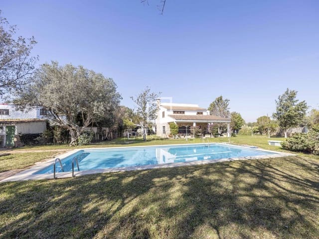 4 sovrum Villa till salu i Godella med pool garage - 940 000 € (Ref: 9631397)