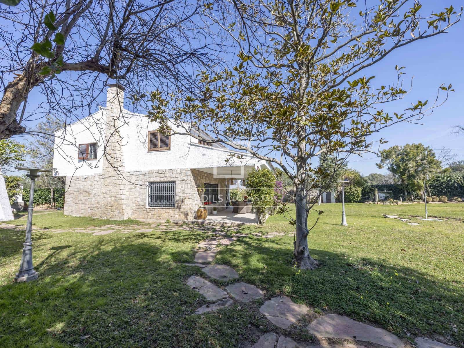 4 sovrum Villa till salu i Godella med pool garage - 940 000 € (Ref: 9631397)