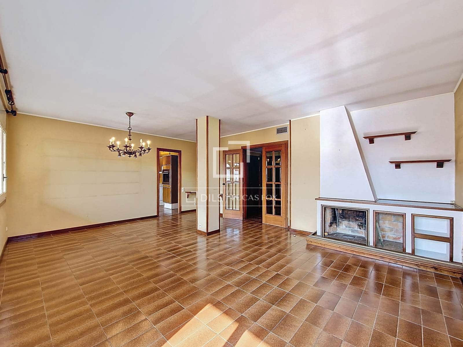 6 slaapkamer Appartement te koop in Vilanova i la Geltru - € 550.000 (Ref: 9631803)