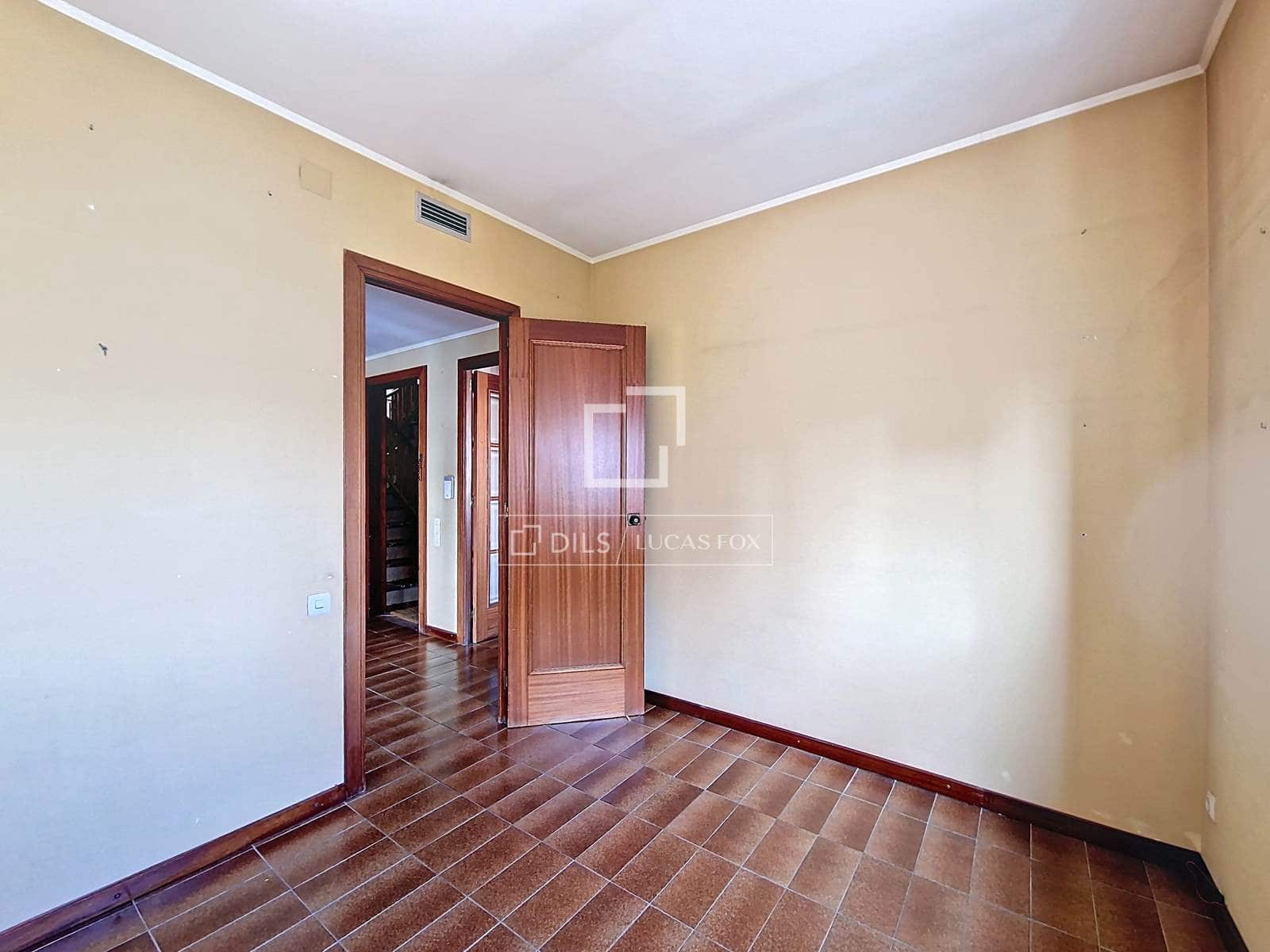 6 slaapkamer Appartement te koop in Vilanova i la Geltru - € 550.000 (Ref: 9631803)