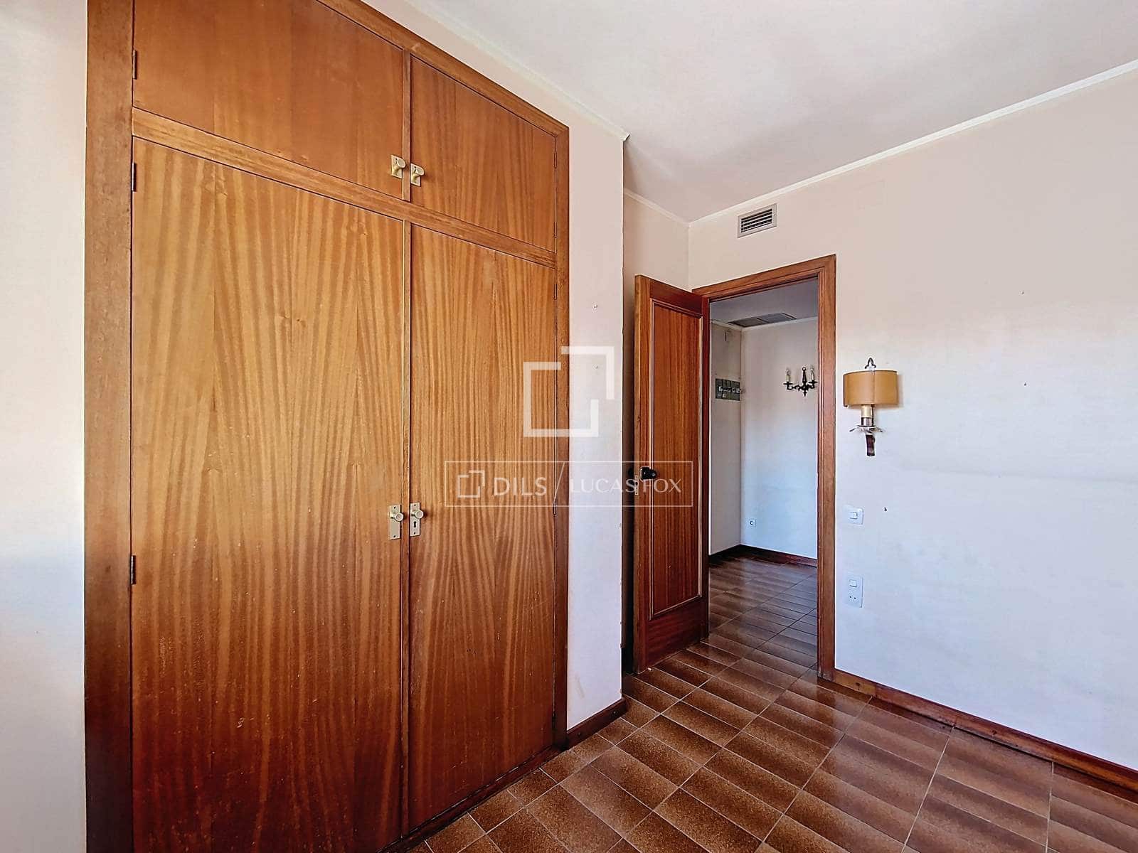 6 slaapkamer Appartement te koop in Vilanova i la Geltru - € 550.000 (Ref: 9631803)