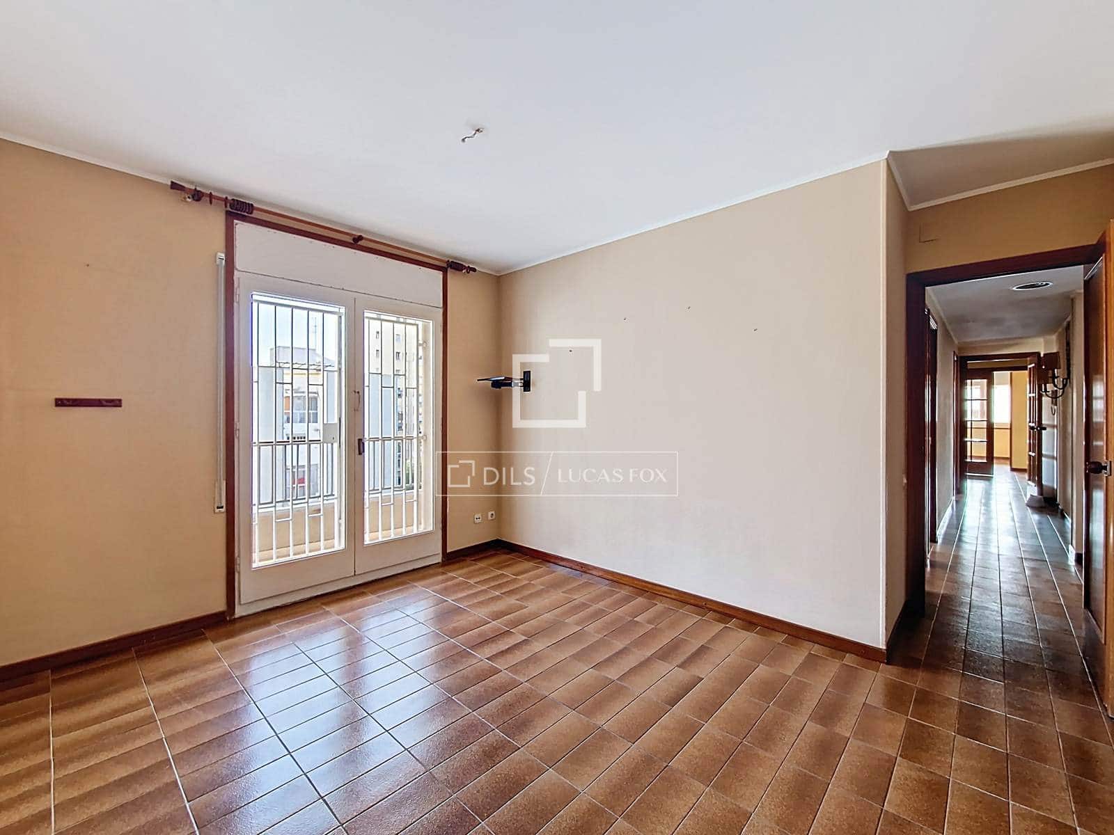 6 slaapkamer Appartement te koop in Vilanova i la Geltru - € 550.000 (Ref: 9631803)