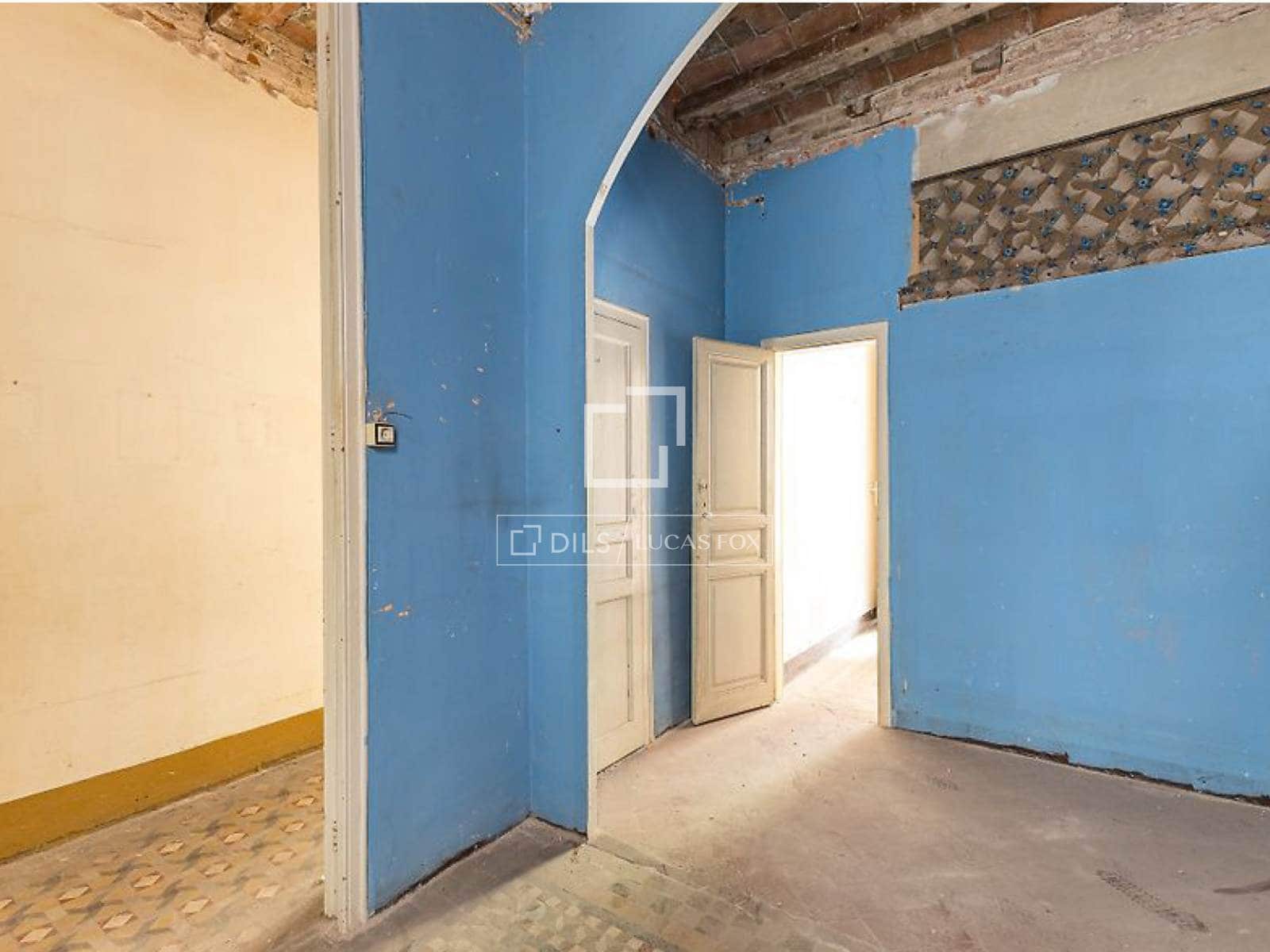 4 bedroom Apartment for sale in Barcelona city - € 950,000 (Ref: 9631804)