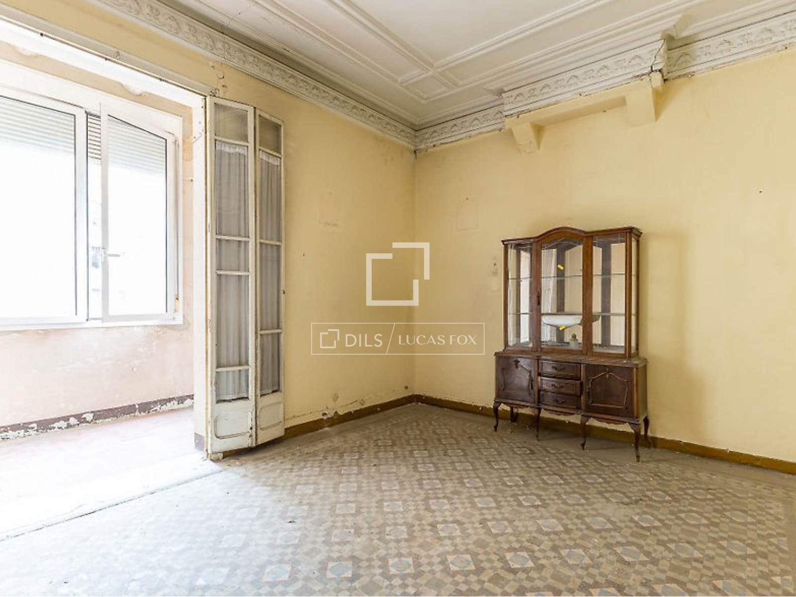 4 bedroom Apartment for sale in Barcelona city - € 950,000 (Ref: 9631804)