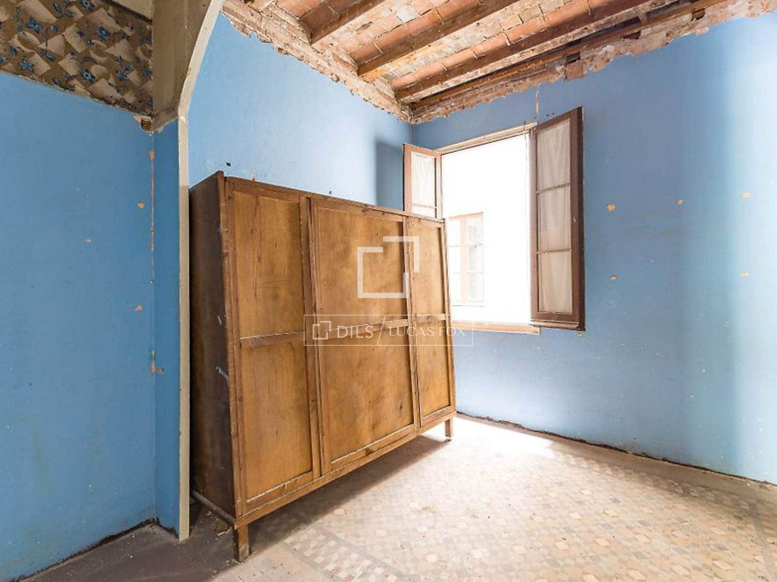 4 bedroom Apartment for sale in Barcelona city - € 950,000 (Ref: 9631804)