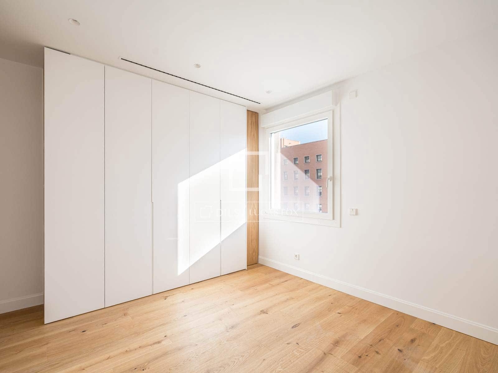 4 soveværelse Lejlighed til salg i Madrid by - € 1.685.000 (Ref: 9631805)