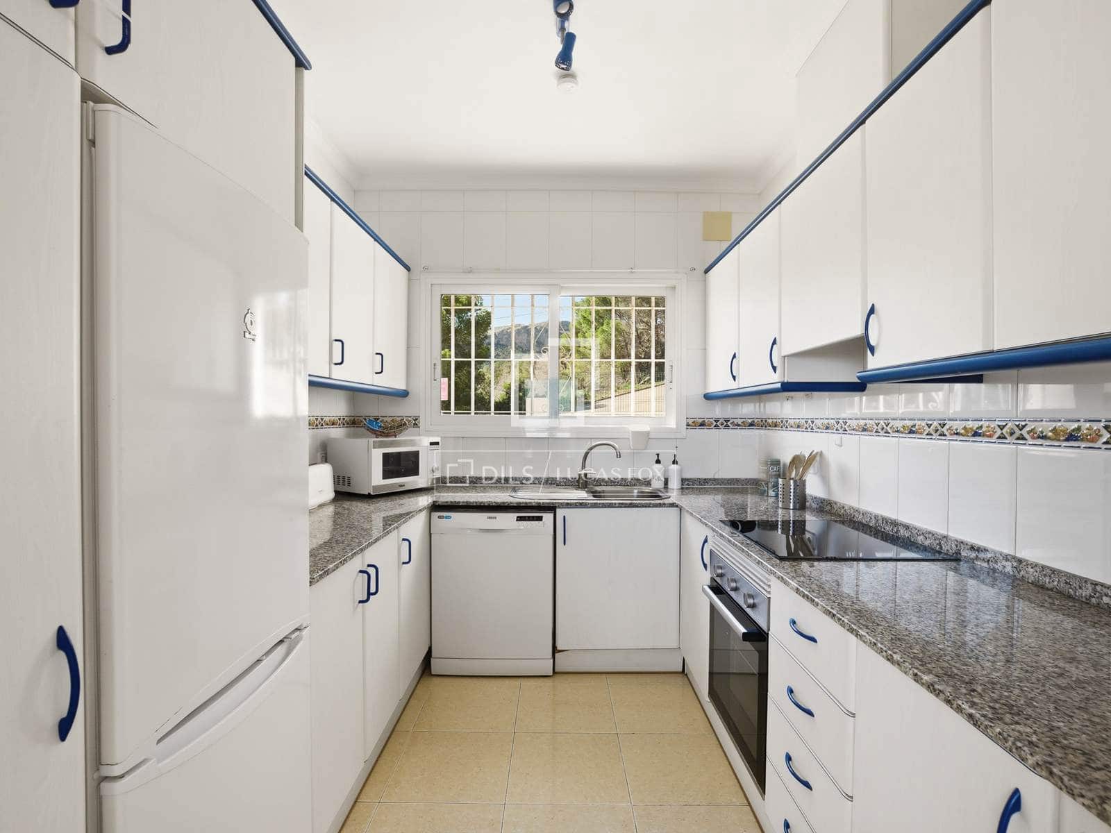 3 slaapkamer Villa te koop in Calpe / Calp met zwembad garage - € 445.000 (Ref: 9632775)