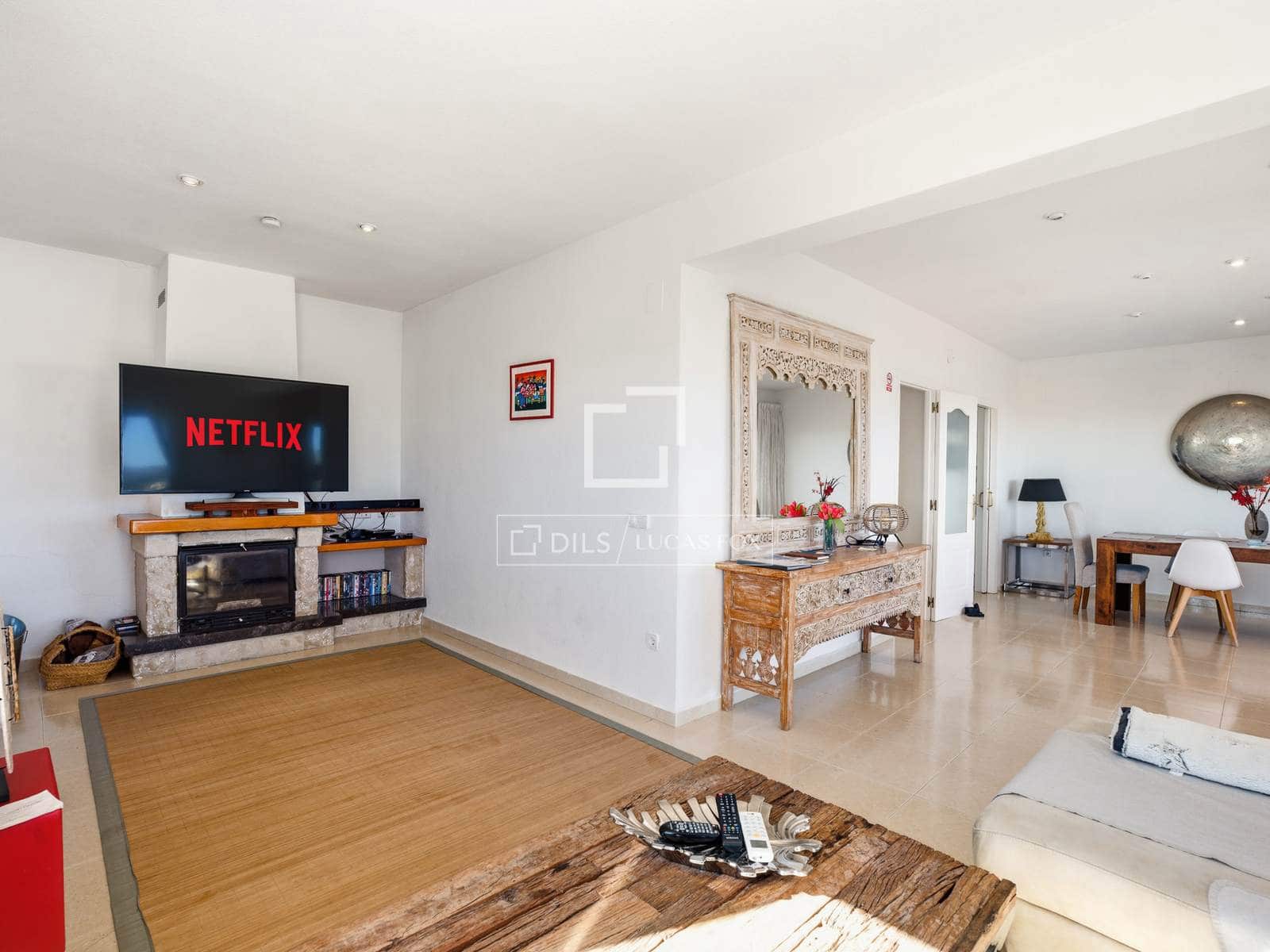 3 slaapkamer Villa te koop in Calpe / Calp met zwembad garage - € 445.000 (Ref: 9632775)