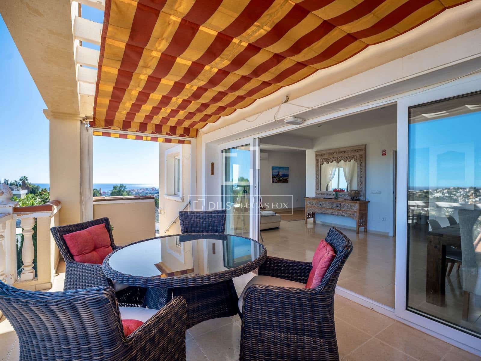 3 slaapkamer Villa te koop in Calpe / Calp met zwembad garage - € 445.000 (Ref: 9632775)