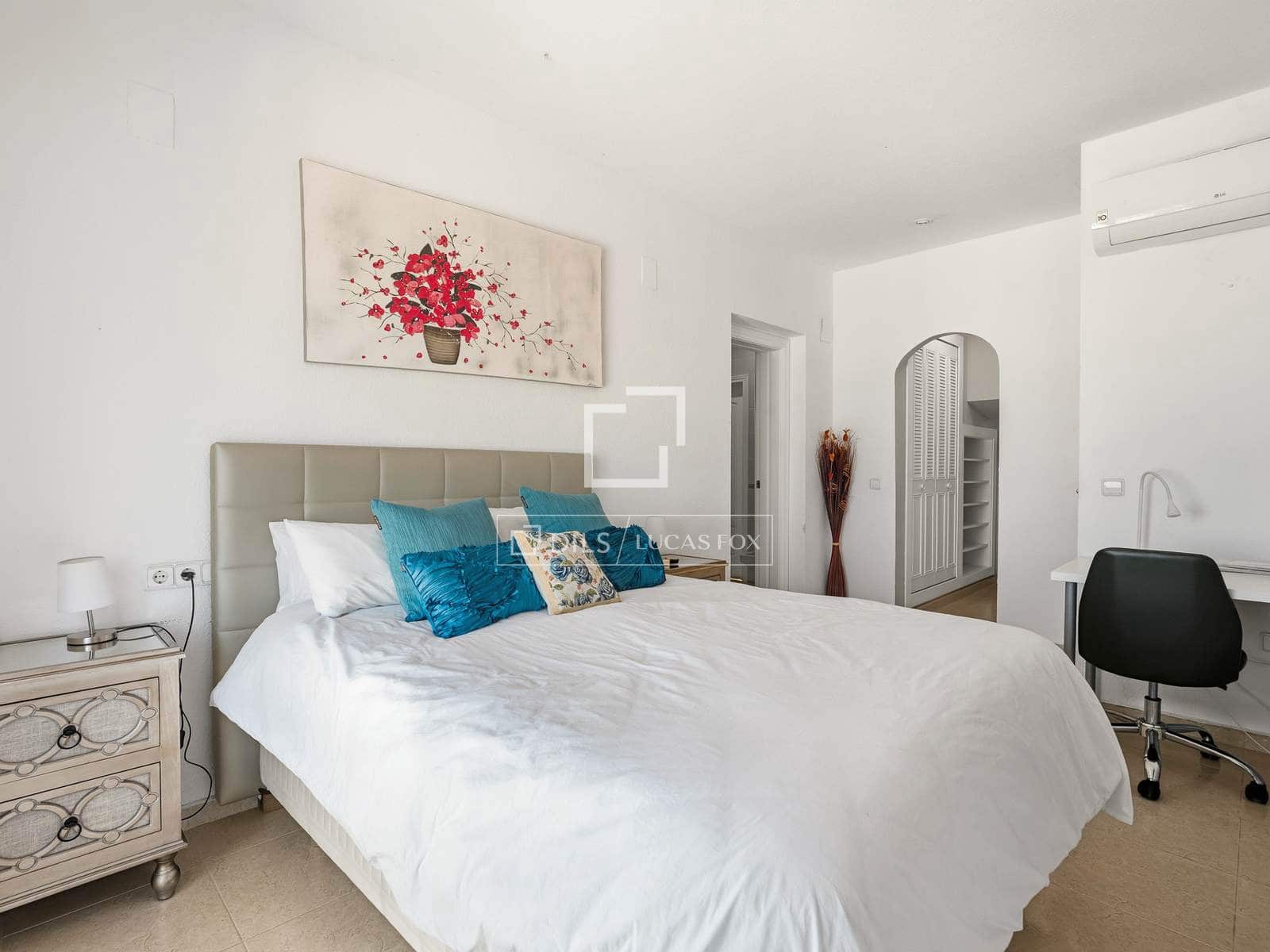 3 slaapkamer Villa te koop in Calpe / Calp met zwembad garage - € 445.000 (Ref: 9632775)