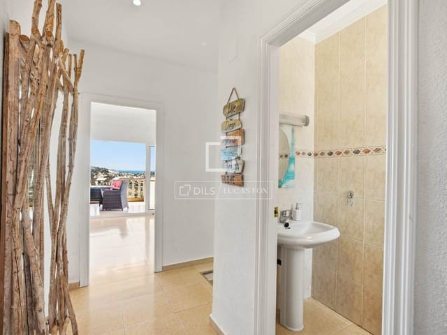 3 slaapkamer Villa te koop in Calpe / Calp met zwembad garage - € 445.000 (Ref: 9632775)