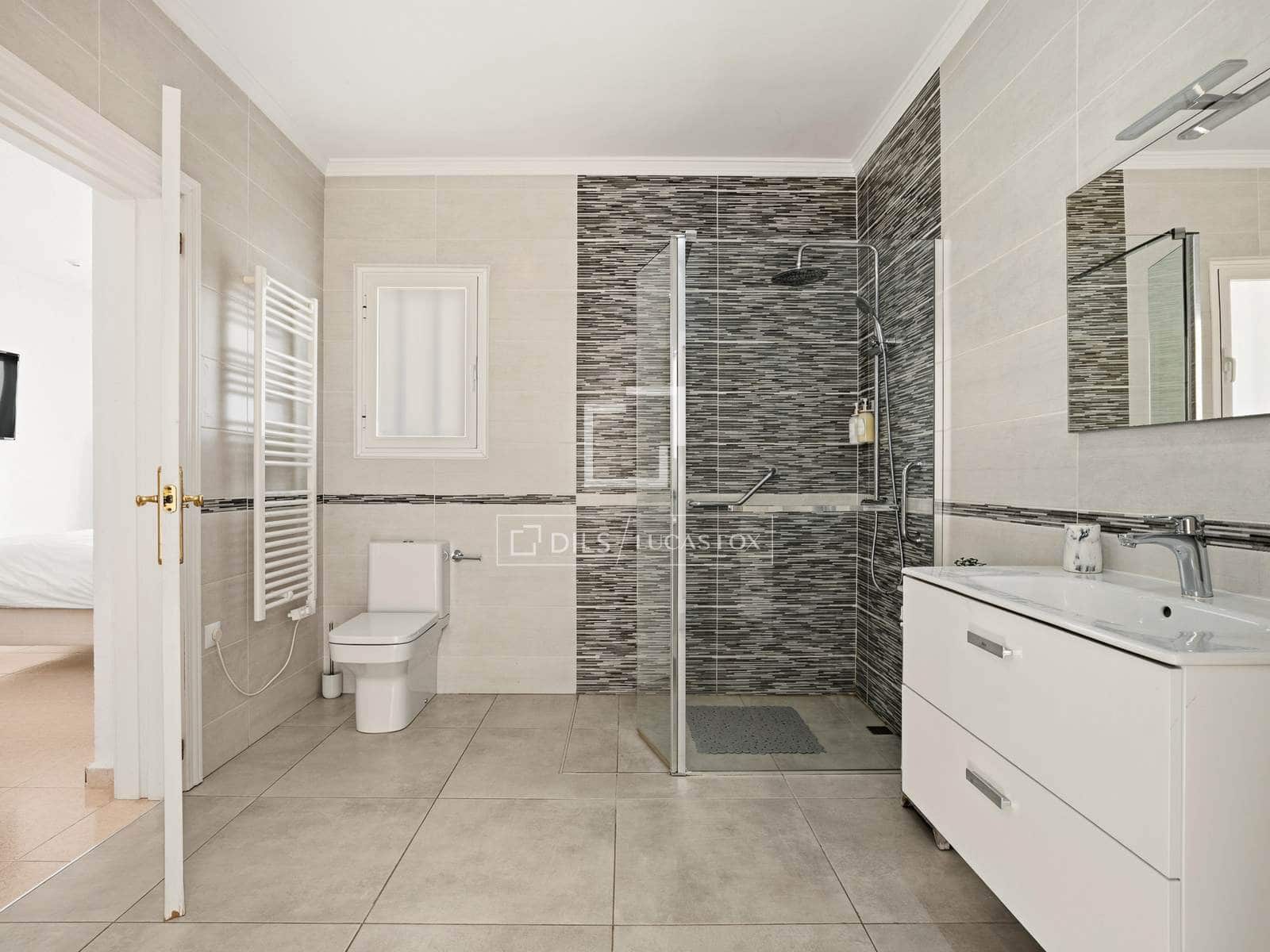 3 slaapkamer Villa te koop in Calpe / Calp met zwembad garage - € 445.000 (Ref: 9632775)