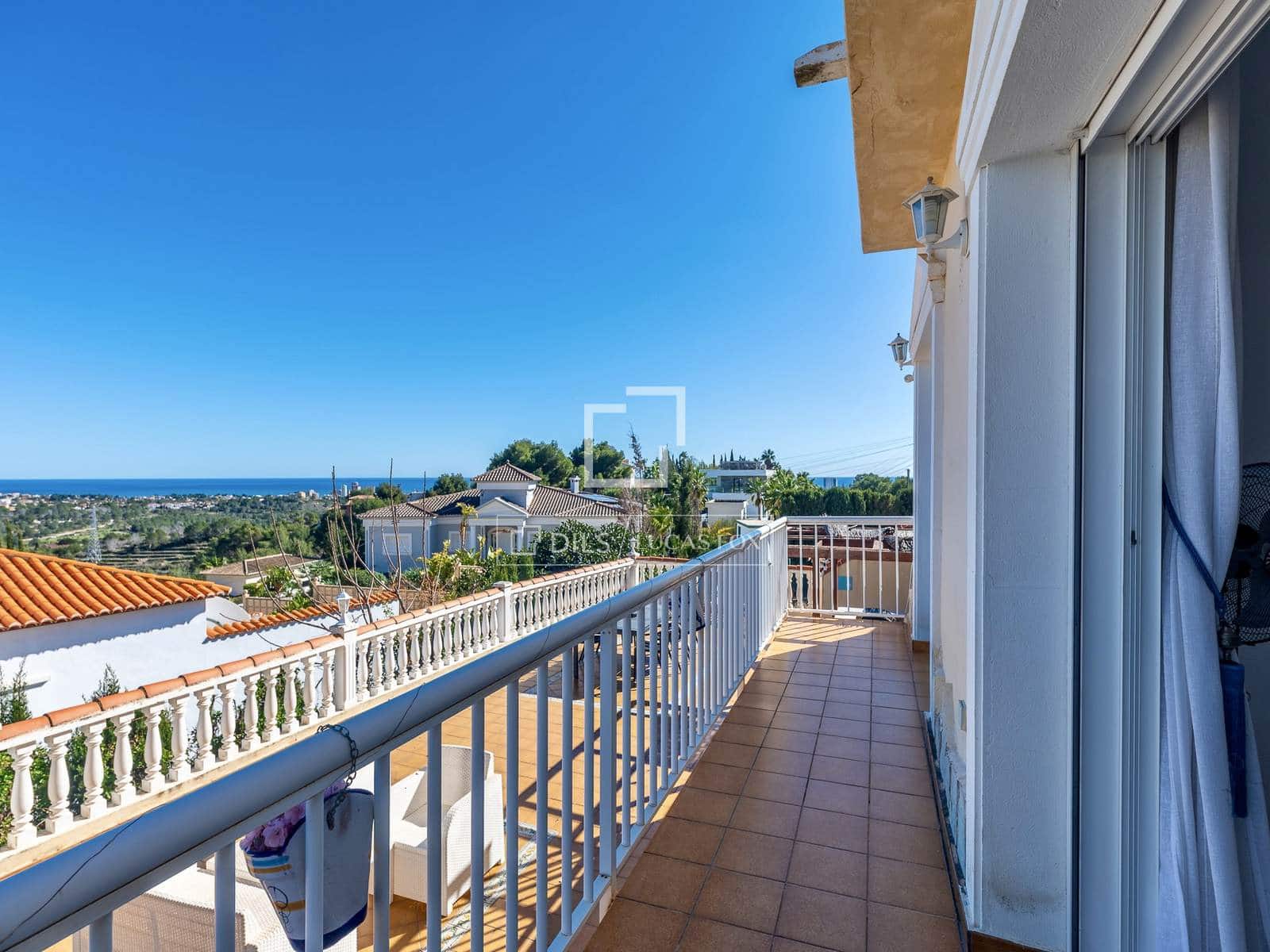 3 slaapkamer Villa te koop in Calpe / Calp met zwembad garage - € 445.000 (Ref: 9632775)