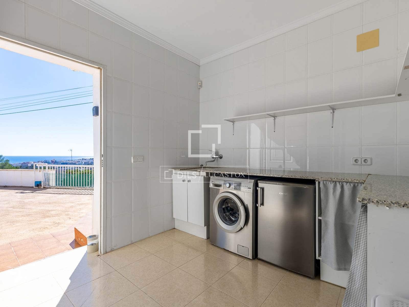 3 slaapkamer Villa te koop in Calpe / Calp met zwembad garage - € 445.000 (Ref: 9632775)