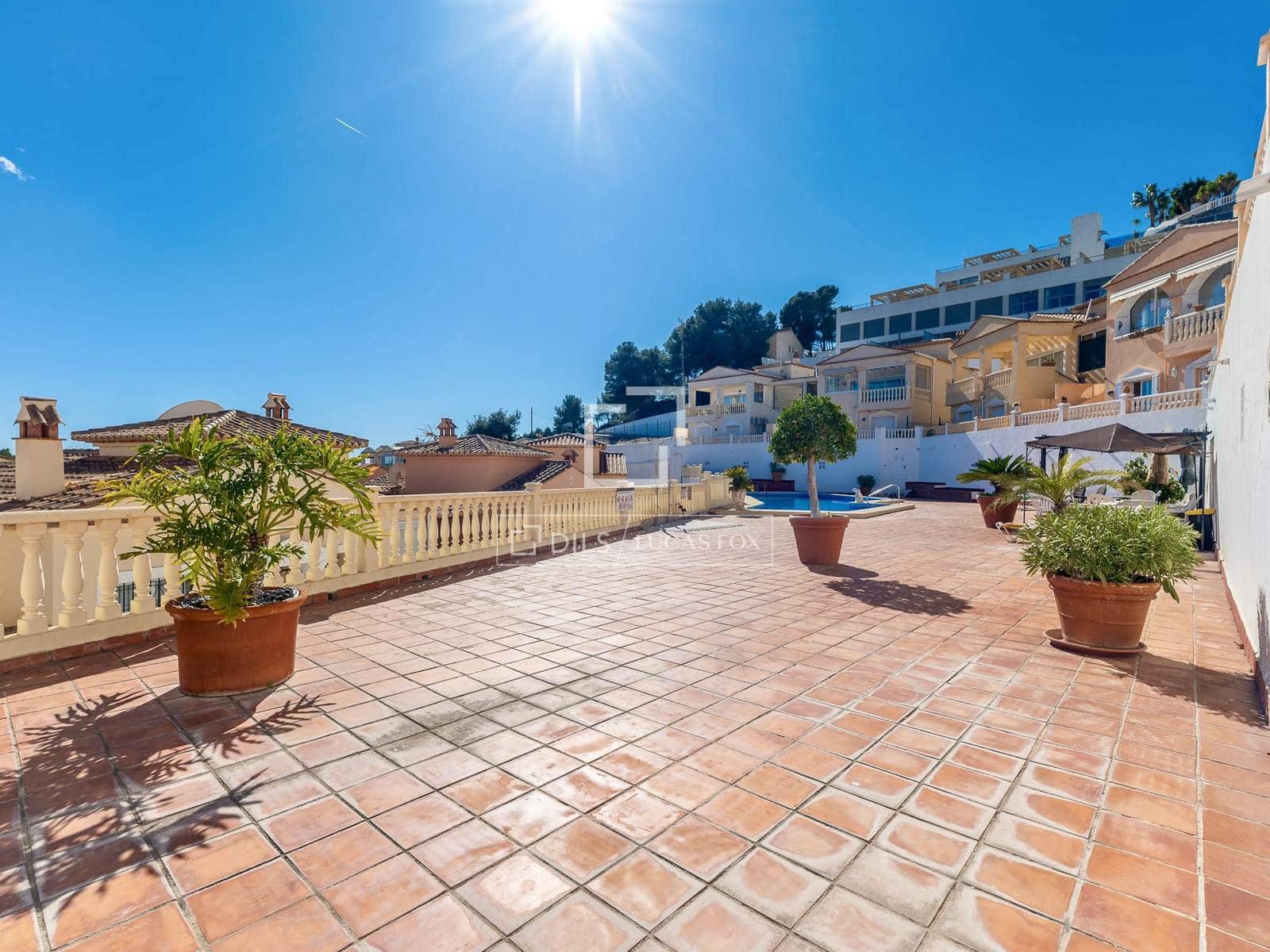 3 slaapkamer Villa te koop in Calpe / Calp met zwembad garage - € 445.000 (Ref: 9632775)