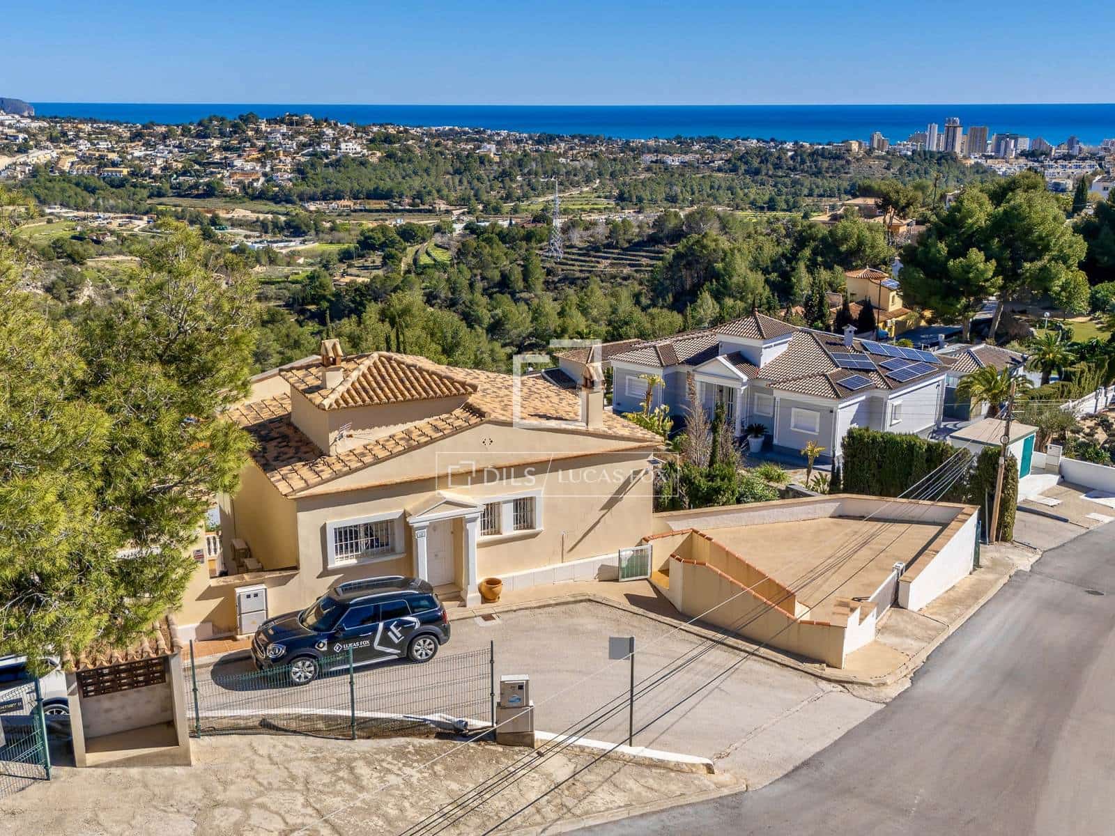 3 slaapkamer Villa te koop in Calpe / Calp met zwembad garage - € 445.000 (Ref: 9632775)