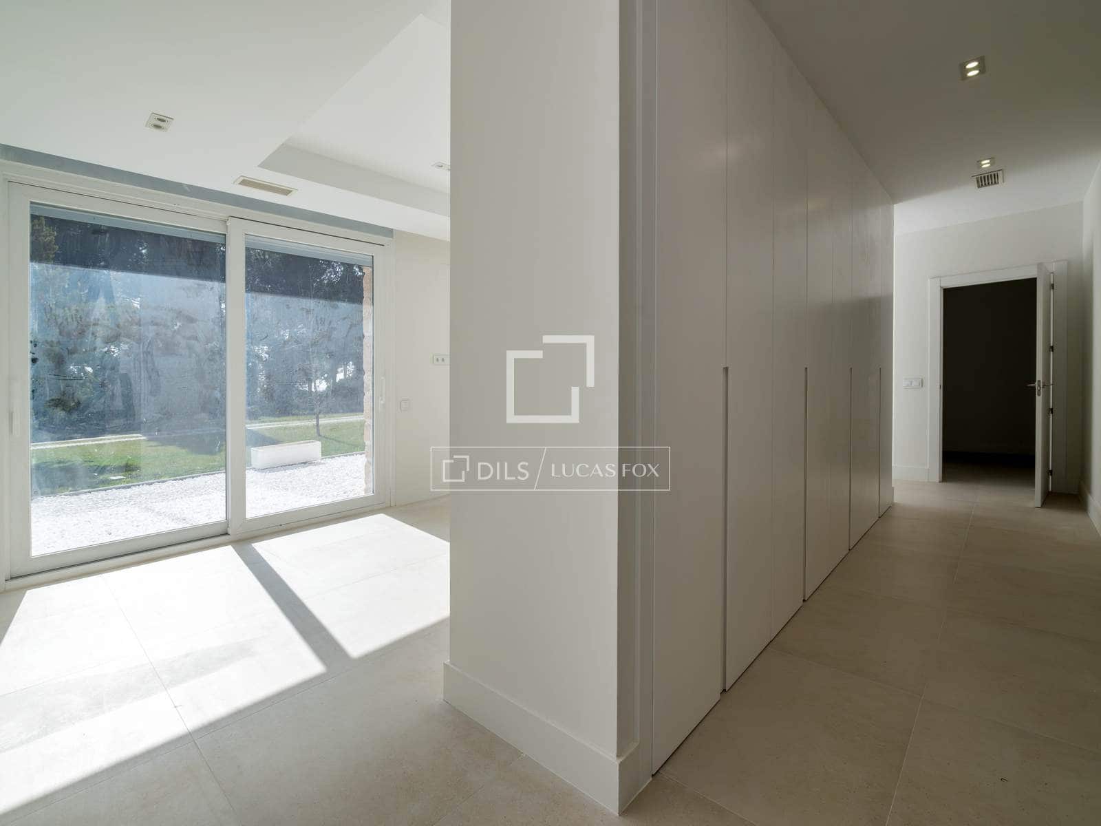 Willa na sprzedaż w Alcobendas z basenem garażem - 22 500 000 € (Ref: 9632777)