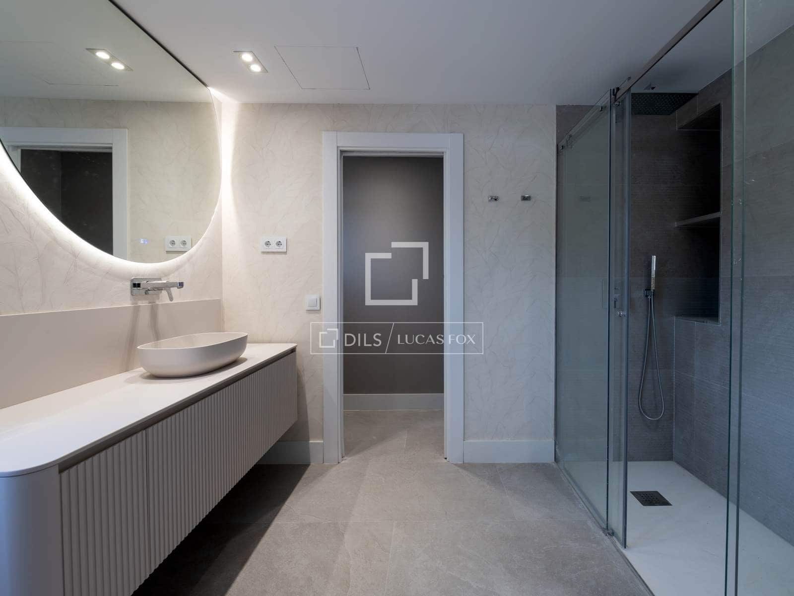 Willa na sprzedaż w Alcobendas z basenem garażem - 22 500 000 € (Ref: 9632777)