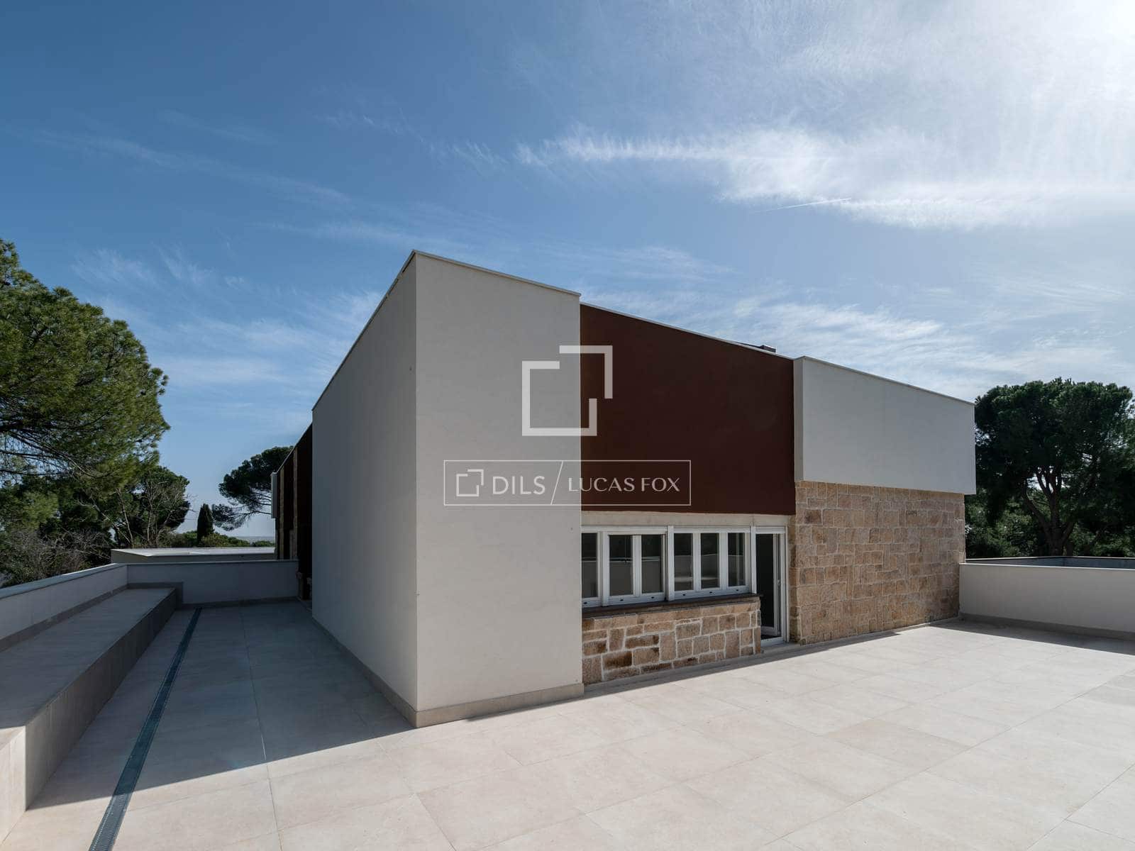 Willa na sprzedaż w Alcobendas z basenem garażem - 22 500 000 € (Ref: 9632777)