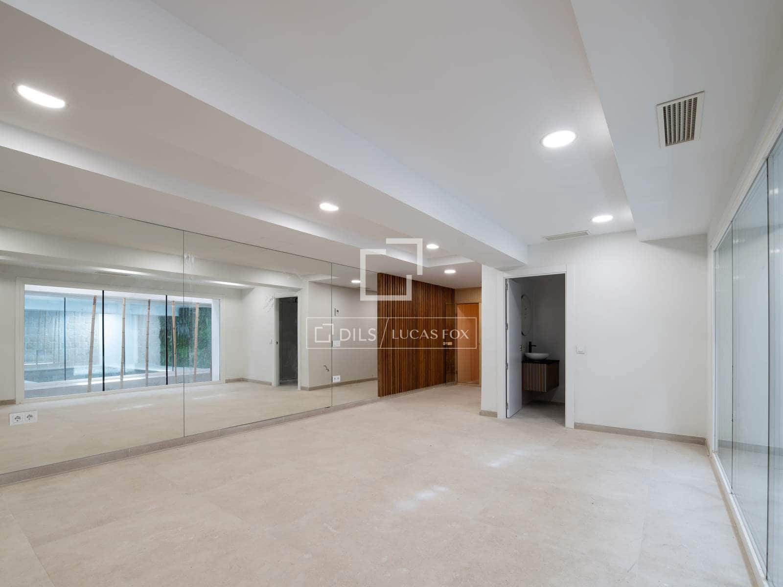 Willa na sprzedaż w Alcobendas z basenem garażem - 22 500 000 € (Ref: 9632777)