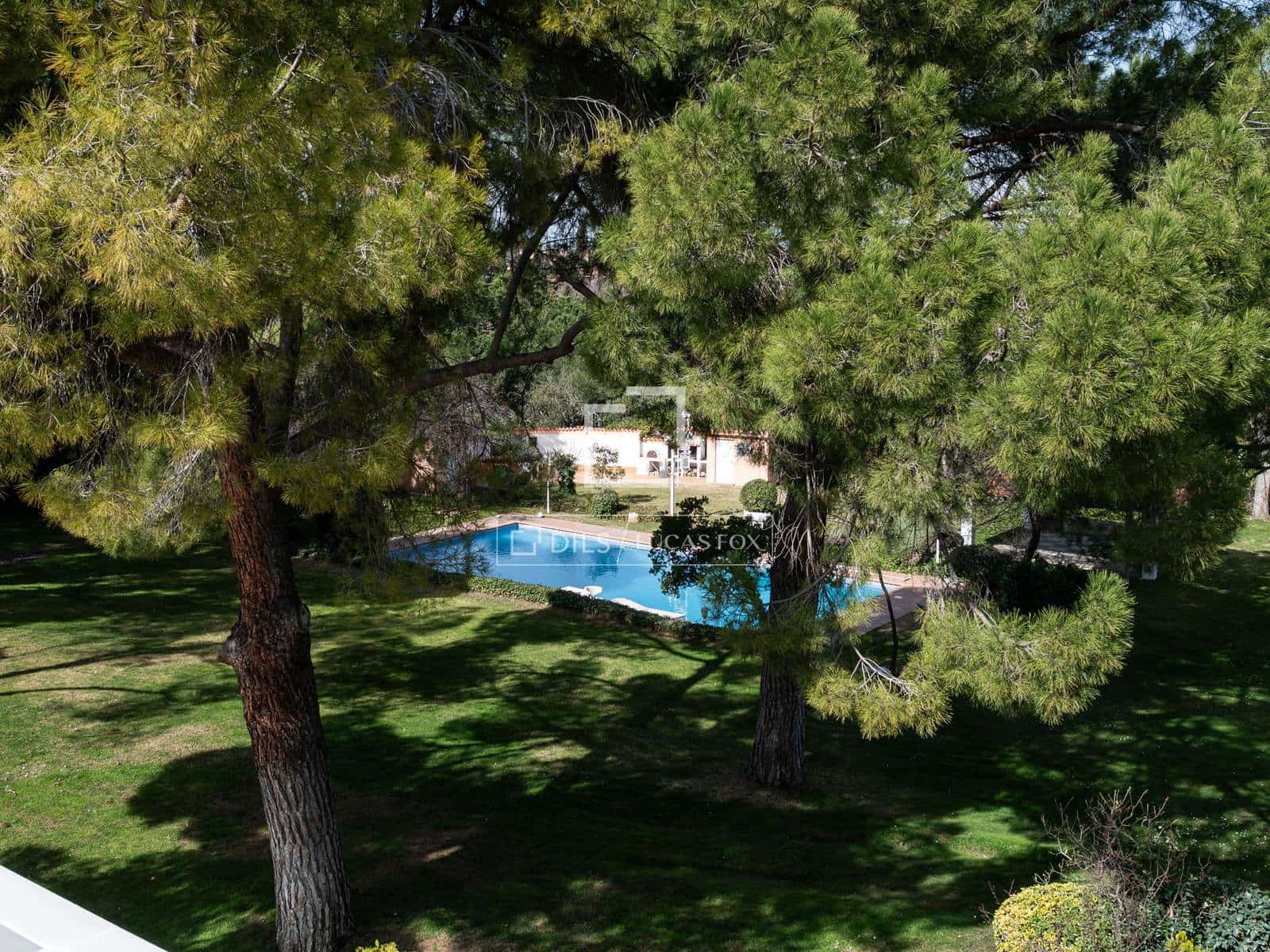 Willa na sprzedaż w Alcobendas z basenem garażem - 22 500 000 € (Ref: 9632777)