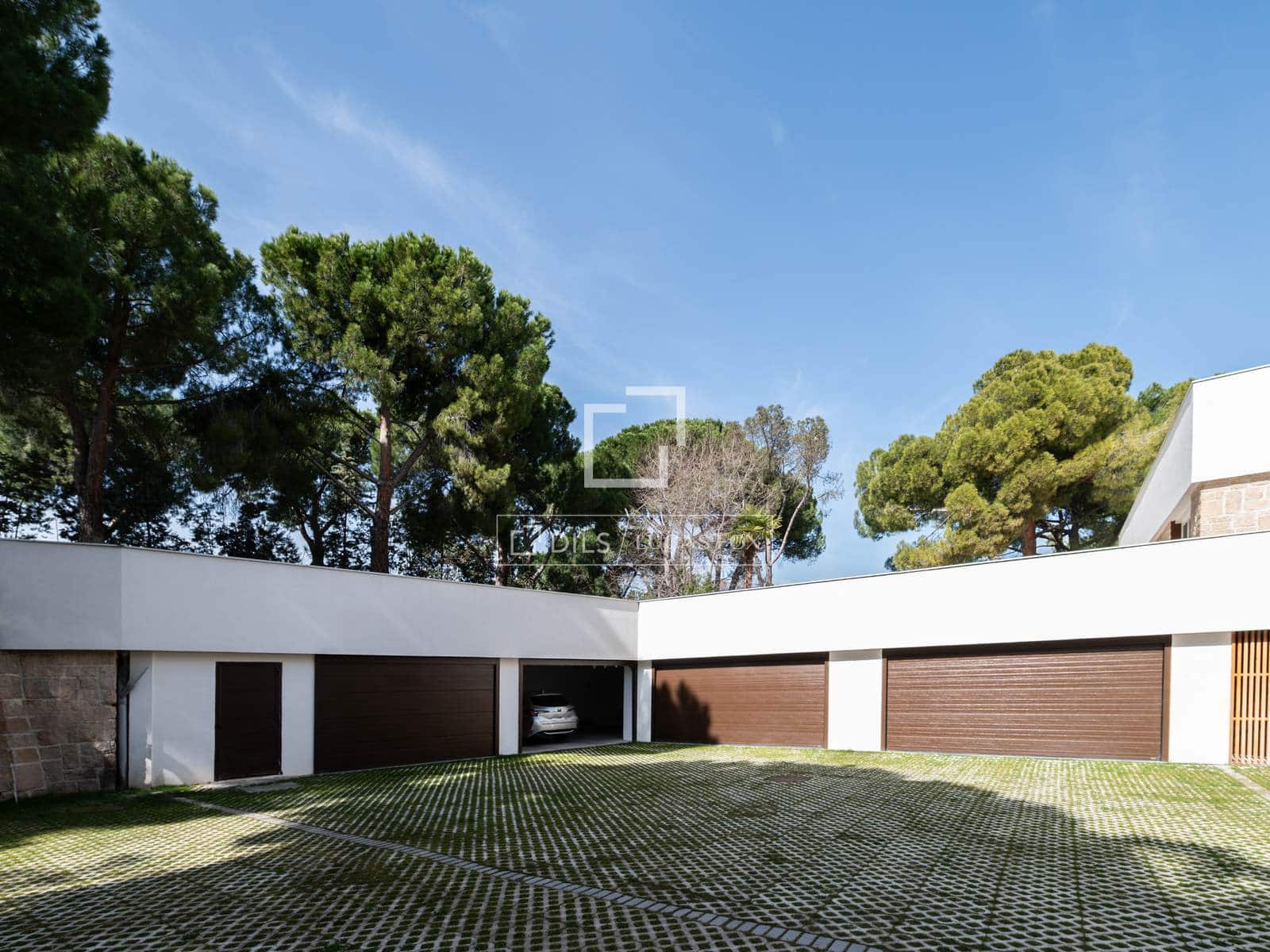 Willa na sprzedaż w Alcobendas z basenem garażem - 22 500 000 € (Ref: 9632777)