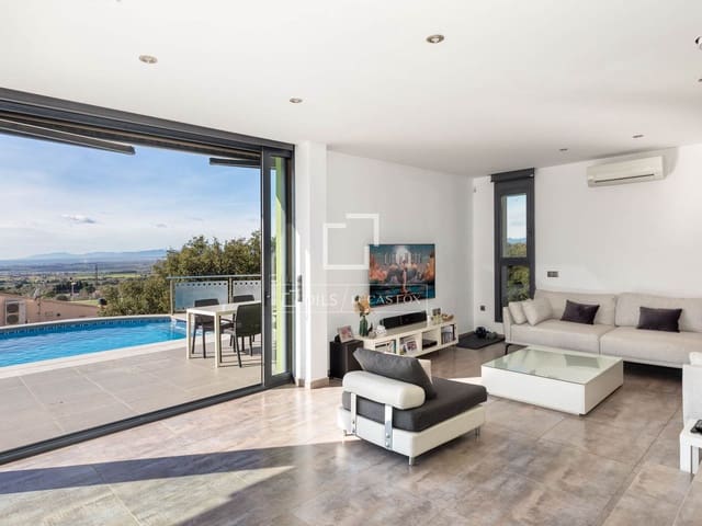 4 Zimmer Villa zu verkaufen in Palau-saverdera mit Pool Garage - 1.390.000 € (Ref: 9632778)