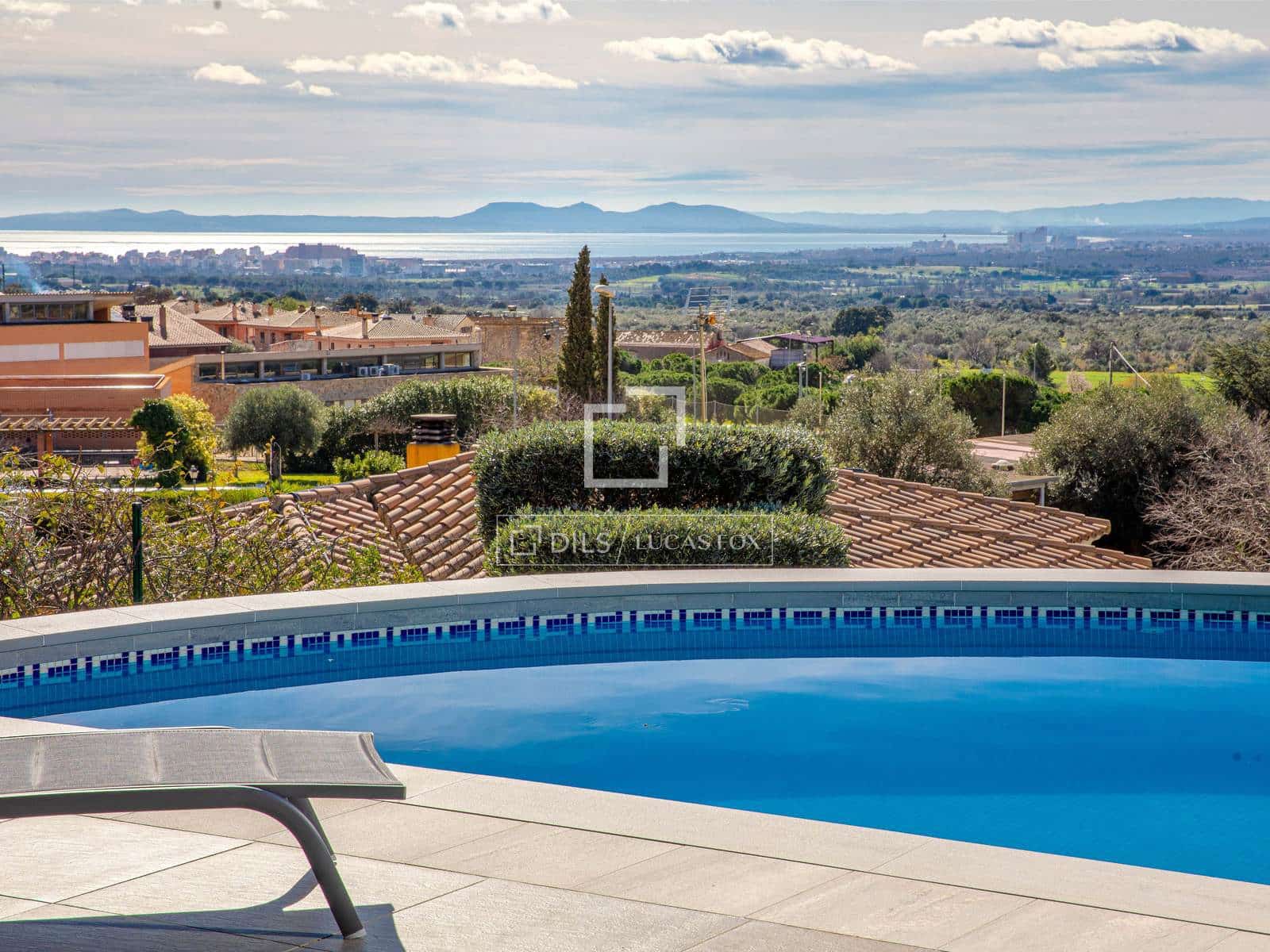 4 Zimmer Villa zu verkaufen in Palau-saverdera mit Pool Garage - 1.390.000 € (Ref: 9632778)