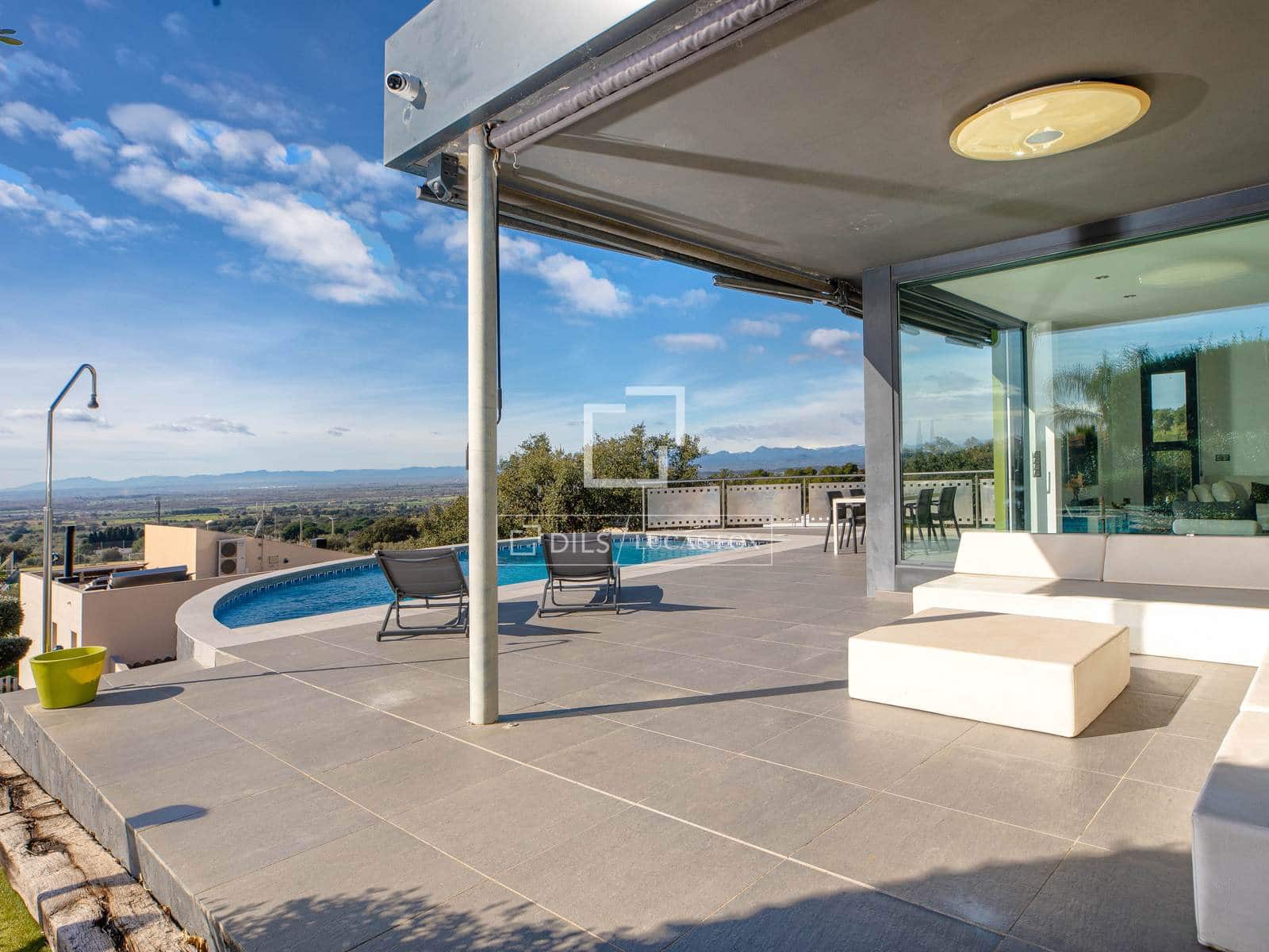 4 Zimmer Villa zu verkaufen in Palau-saverdera mit Pool Garage - 1.390.000 € (Ref: 9632778)