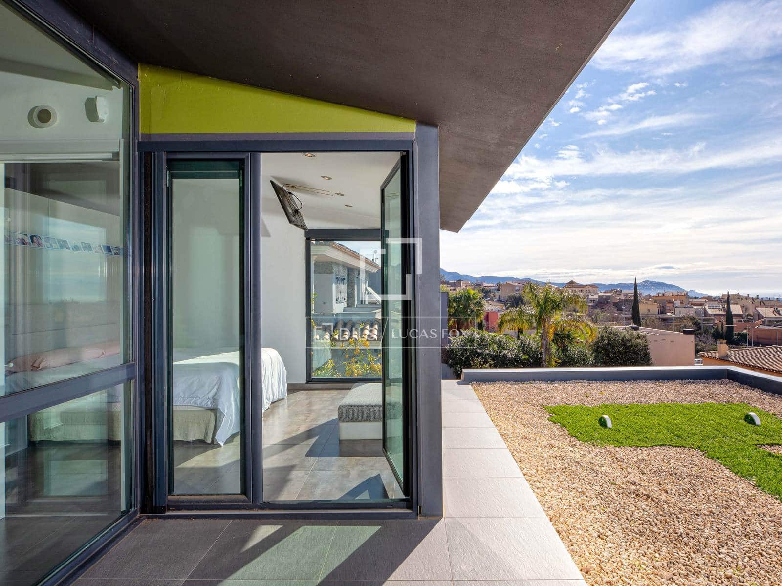 4 Zimmer Villa zu verkaufen in Palau-saverdera mit Pool Garage - 1.390.000 € (Ref: 9632778)