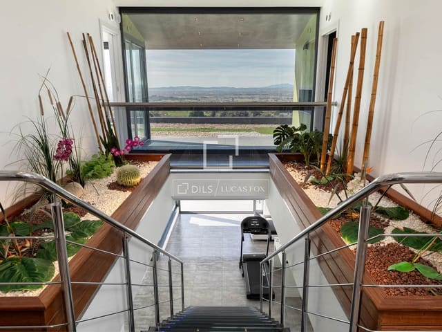 4 Zimmer Villa zu verkaufen in Palau-saverdera mit Pool Garage - 1.390.000 € (Ref: 9632778)