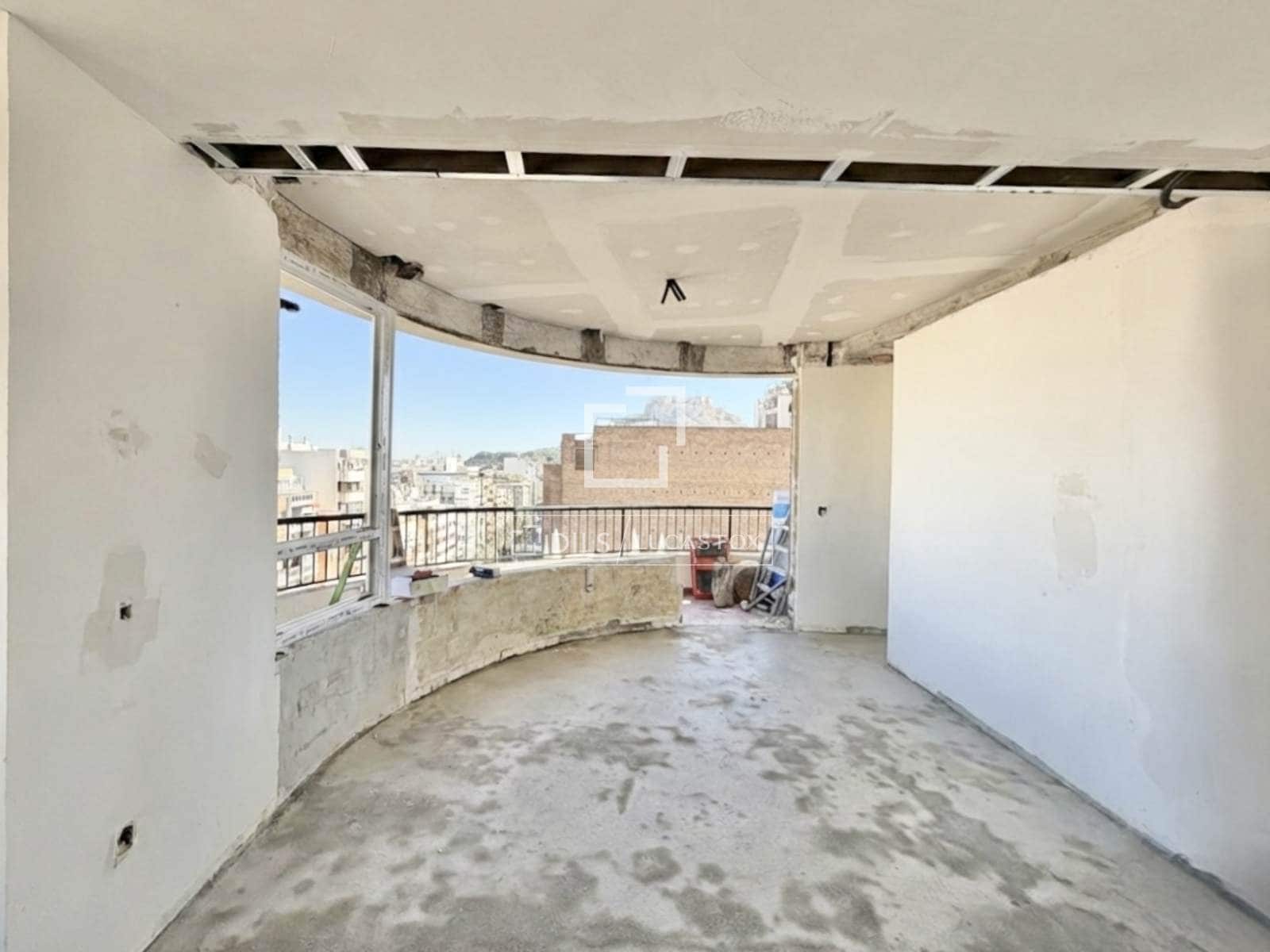 3 quarto Apartamento para venda em Alicante cidade - 699 900 € (Ref: 9634713)