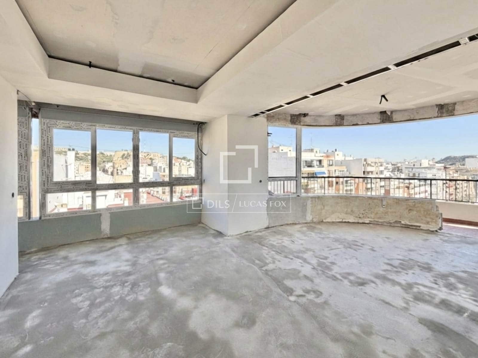 3 quarto Apartamento para venda em Alicante cidade - 699 900 € (Ref: 9634713)