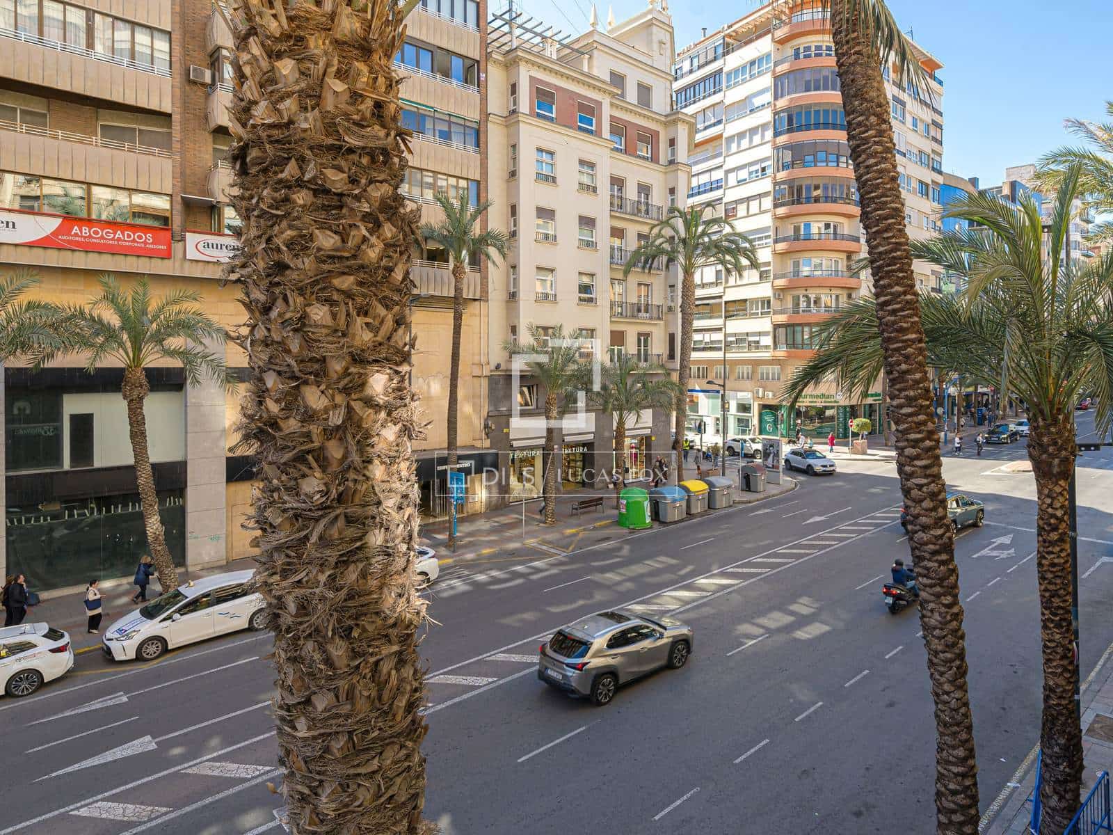3 makuuhuone Huoneisto myytävänä paikassa Alicante kaupunki - 699 900 € (Ref: 9634713)