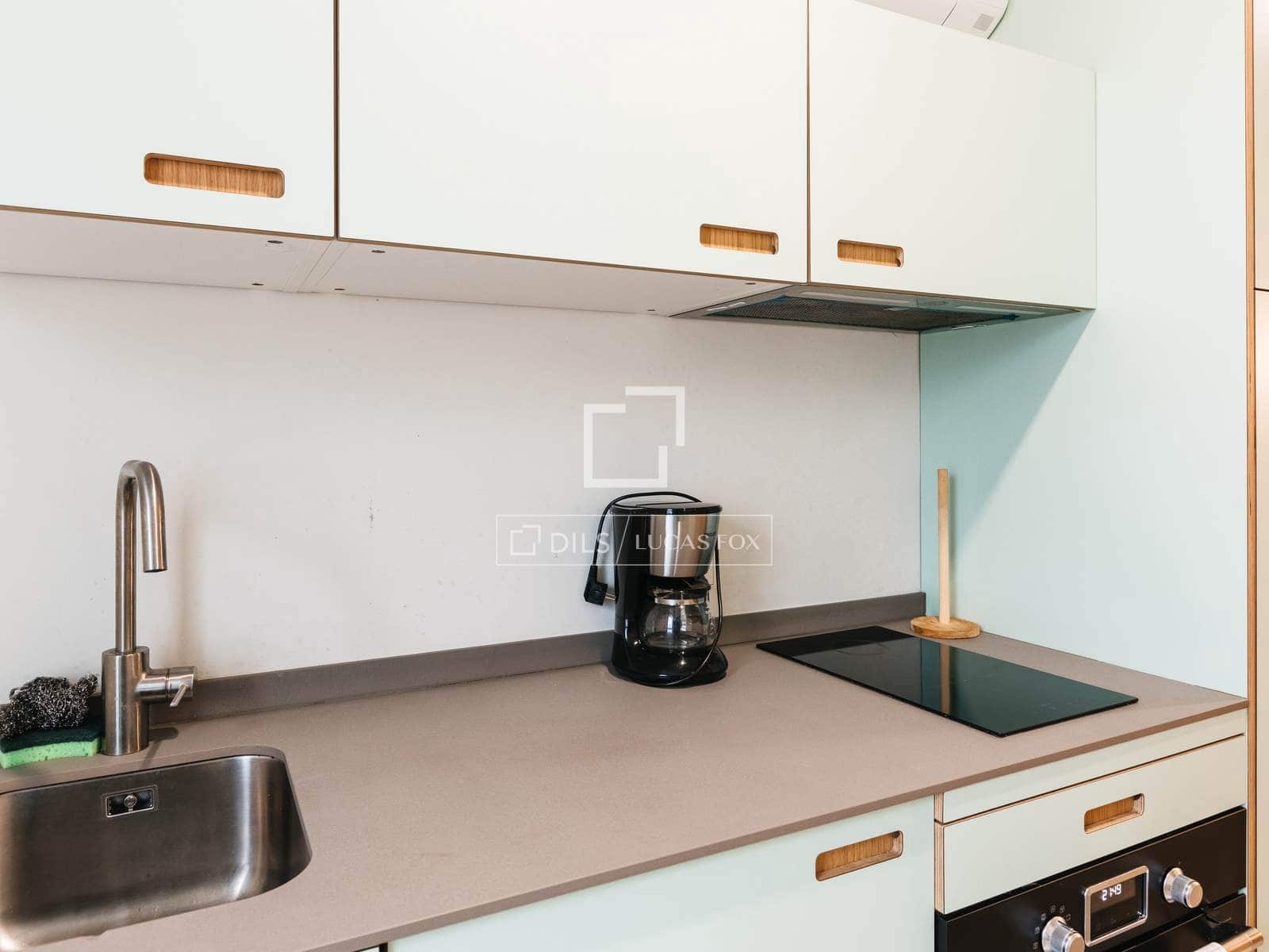 Huoneisto vuokrattavana paikassa Madrid kaupunki - 1 150 € (Ref: 9634716)