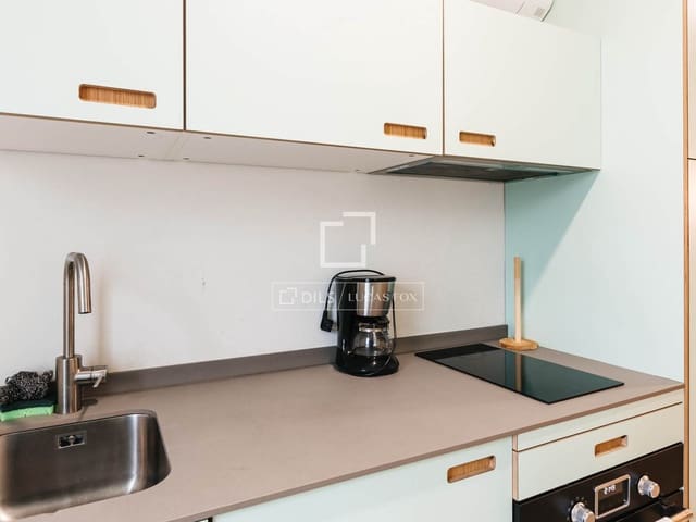 Huoneisto vuokrattavana paikassa Madrid kaupunki - 1 150 € (Ref: 9634716)