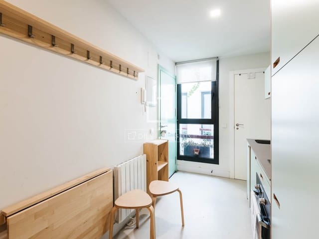 Huoneisto vuokrattavana paikassa Madrid kaupunki - 1 150 € (Ref: 9634716)