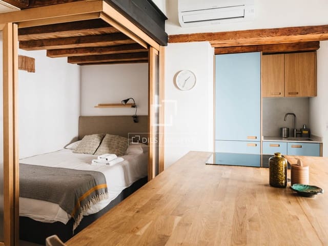 2 makuuhuone Kattohuoneisto vuokrattavana paikassa Madrid kaupunki - 1 800 € (Ref: 9634717)